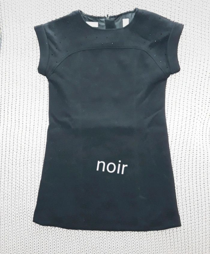 Lot de robes - photo numéro 4