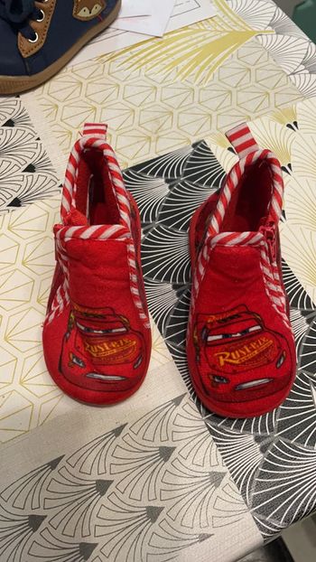 Chaussons cars pointure 18