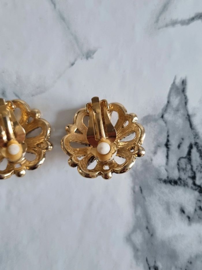 Paire de boucle d'oreille doré a clips vintage - photo numéro 10
