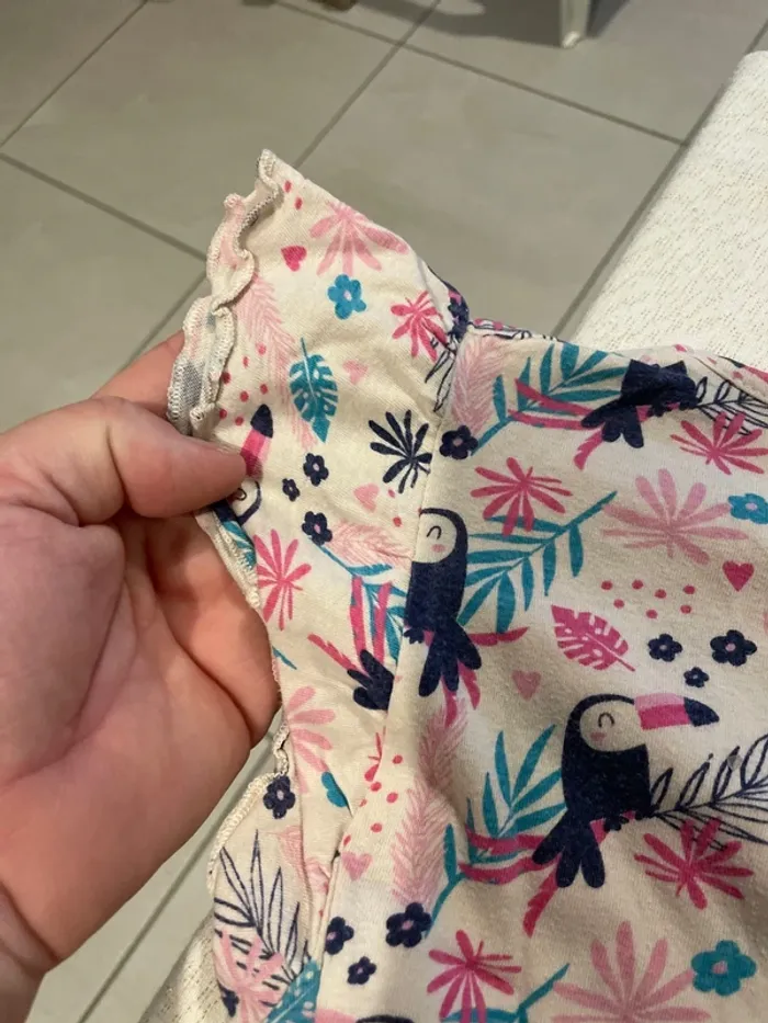 Chemise de nuit, huit ans - photo numéro 6