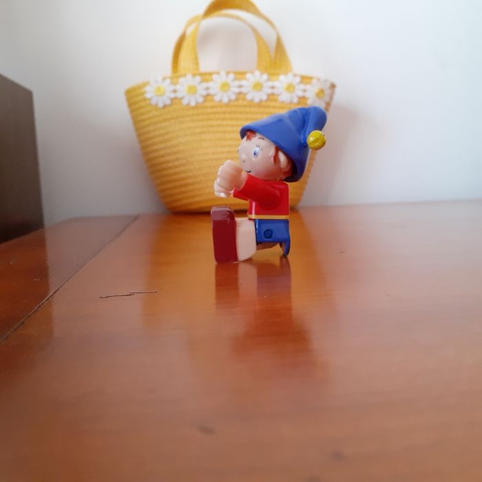 Petite figurine Oui-Oui *style Playmobil - photo numéro 7