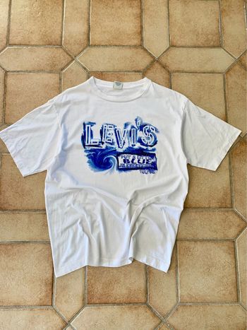 Tee shirt RARE single stitch graphique vintage printed / imprimé Levi’s Made in USA