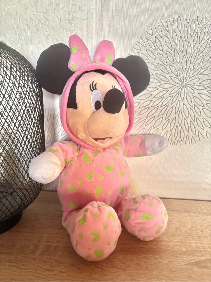 Peluche Minnie phosphorescente