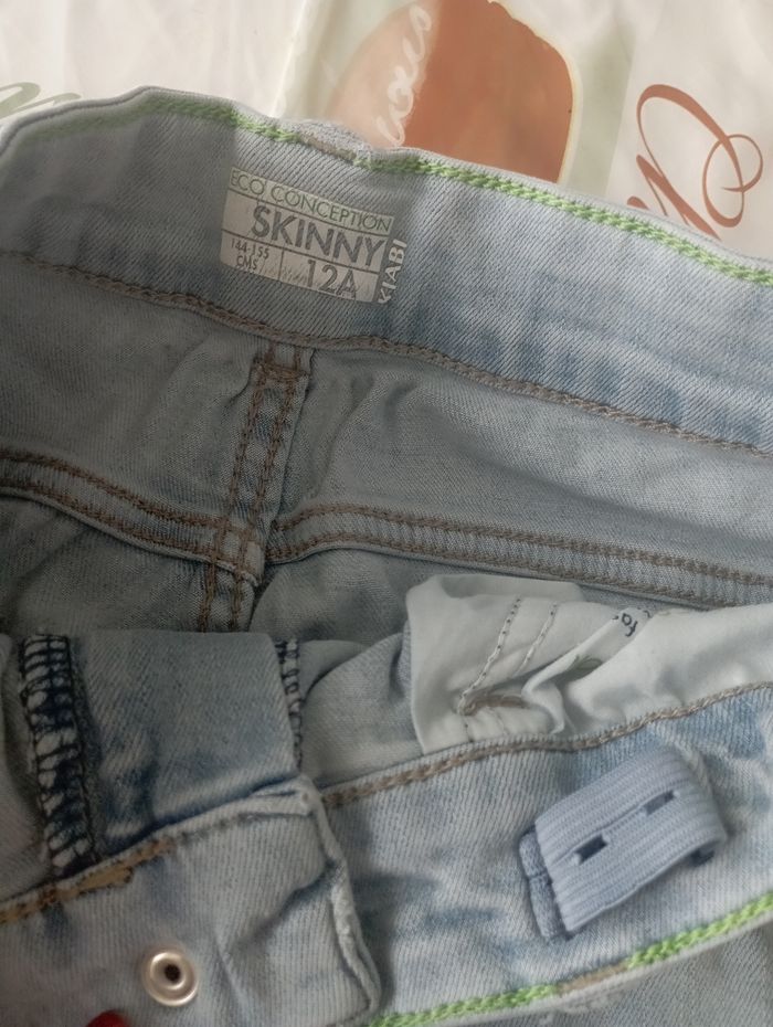 Jean bleu clair skinny Kiabi 12 ans 2€ - photo numéro 2