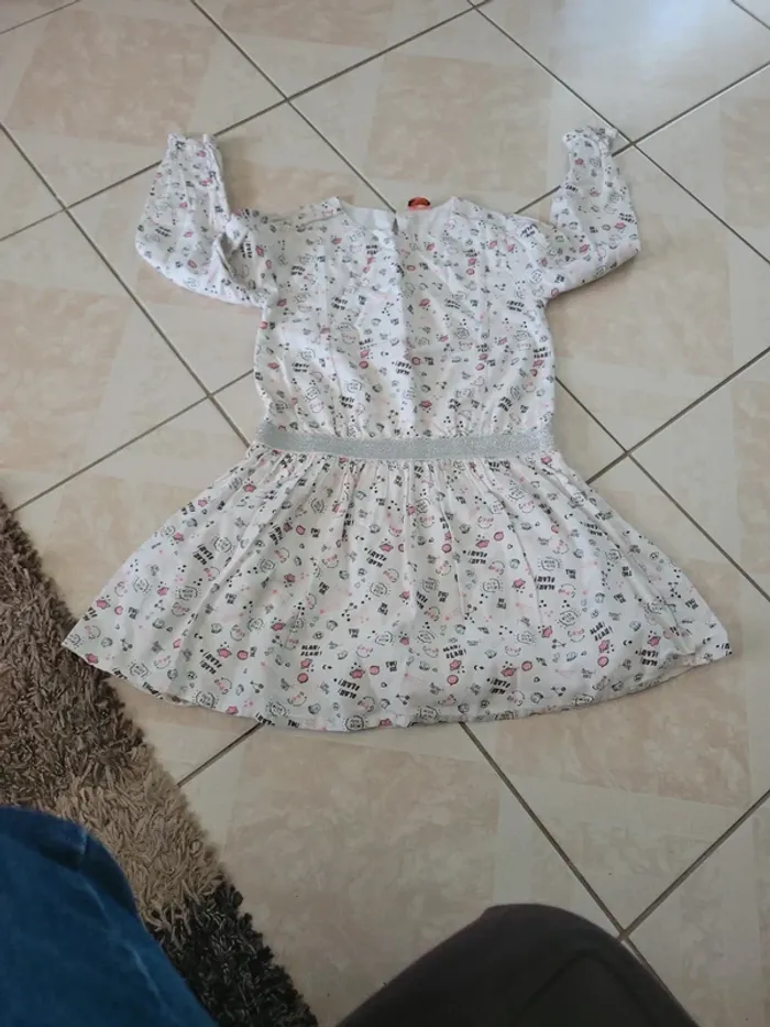 Robe taille 8 ans