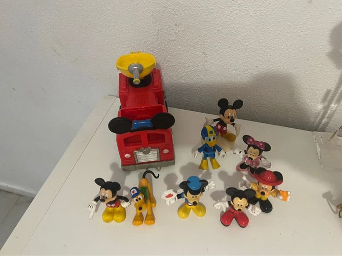lot mickey avec voiture - photo numéro 2