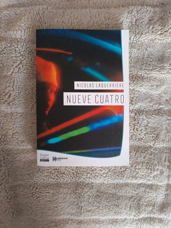 Nueve cuatro