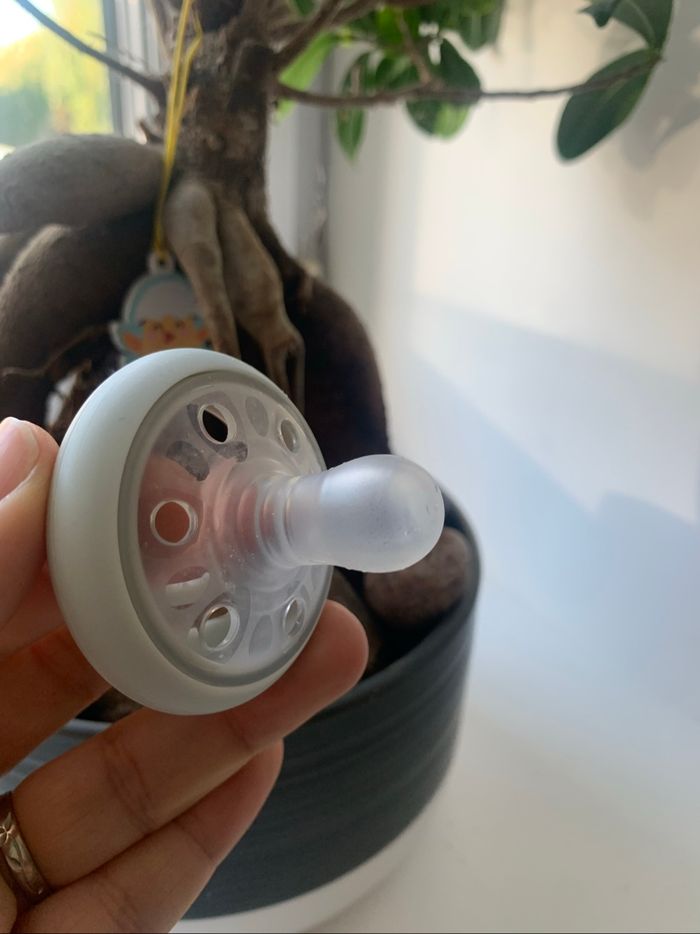 Tétine tommee tippee - photo numéro 2