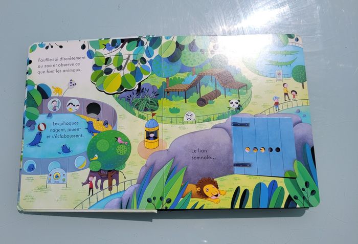 Usborne, livre collection coucou 🐅 Coucou ! Au zoo 🦁 - photo numéro 3