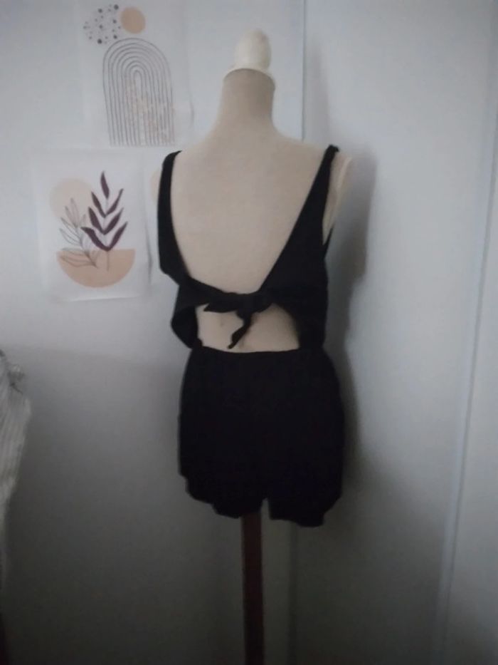 🌸Combishort noir avec dos dénudé 🌸 - photo numéro 8