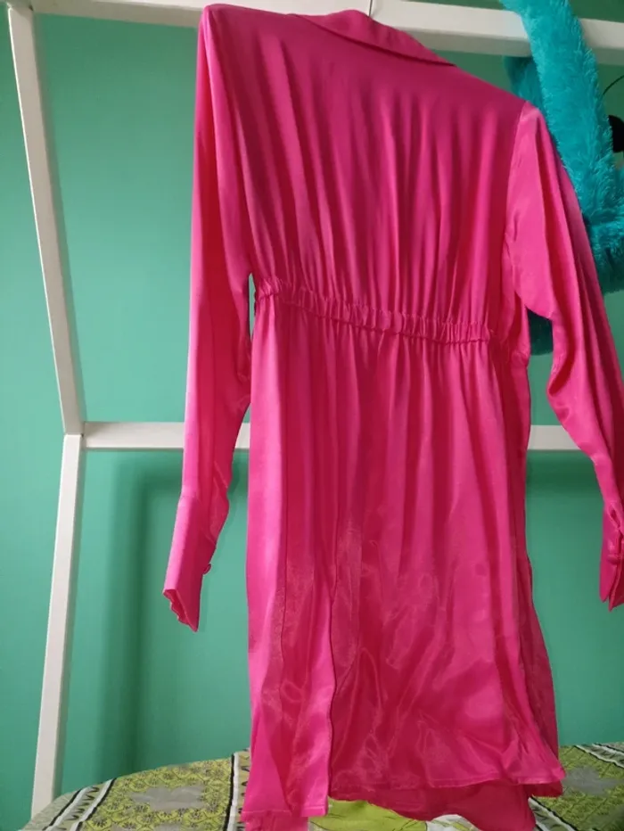 Robe fushia satiné Taille 38 Primark - photo numéro 6
