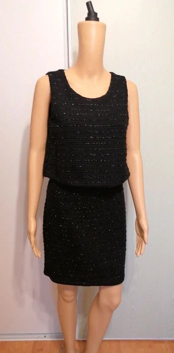 Robe et son boléro intégré noir pailleté S état neuf