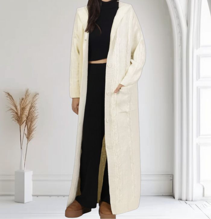 Cardigan Long, Gilet blanc en Grosse Maille avec Capuche et Poches