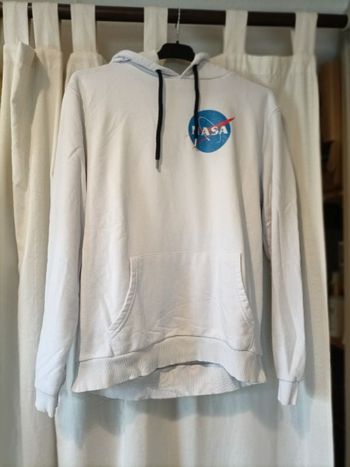 Pull sweat à capuche blanc NASA