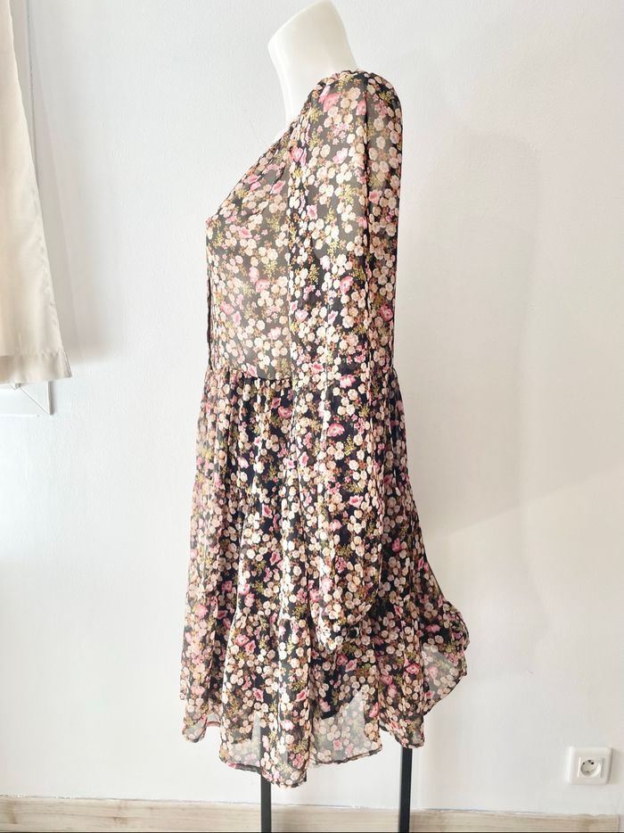 Robe fleurie Zara - photo numéro 4