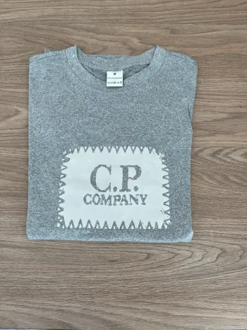 T-shirt gris imprimé tendance