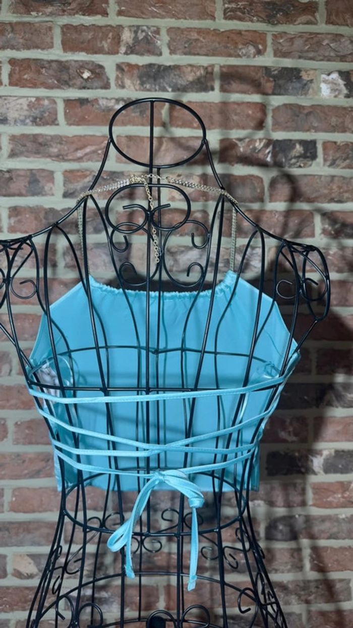 Top bleu satiné dos nu Bershka Taille S / 36 - photo numéro 6