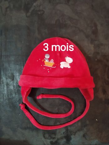 Bonnet rouge