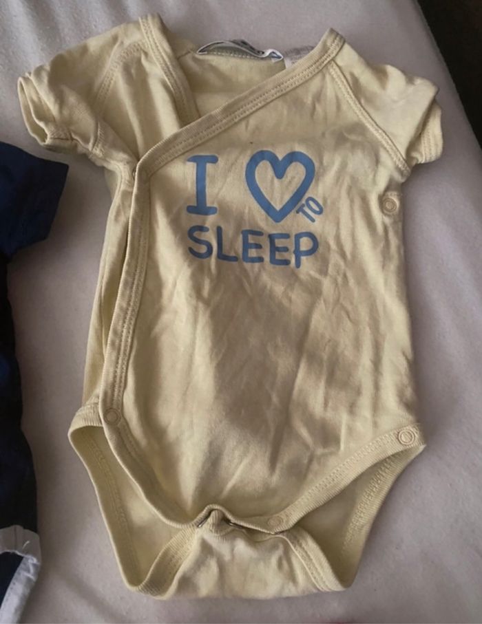 Lot de bodies Disney - photo numéro 5