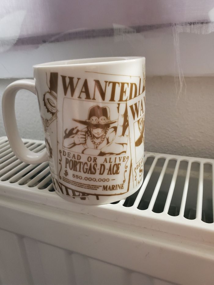 Tasse one piece avis de recherche - photo numéro 3