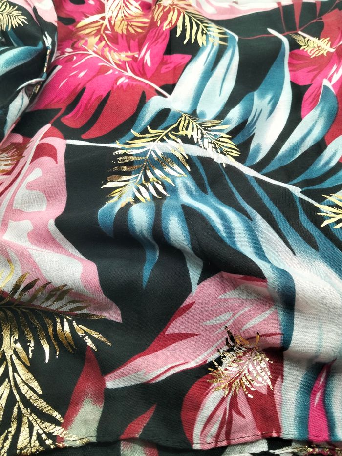 Écharpe fleuri - photo numéro 3