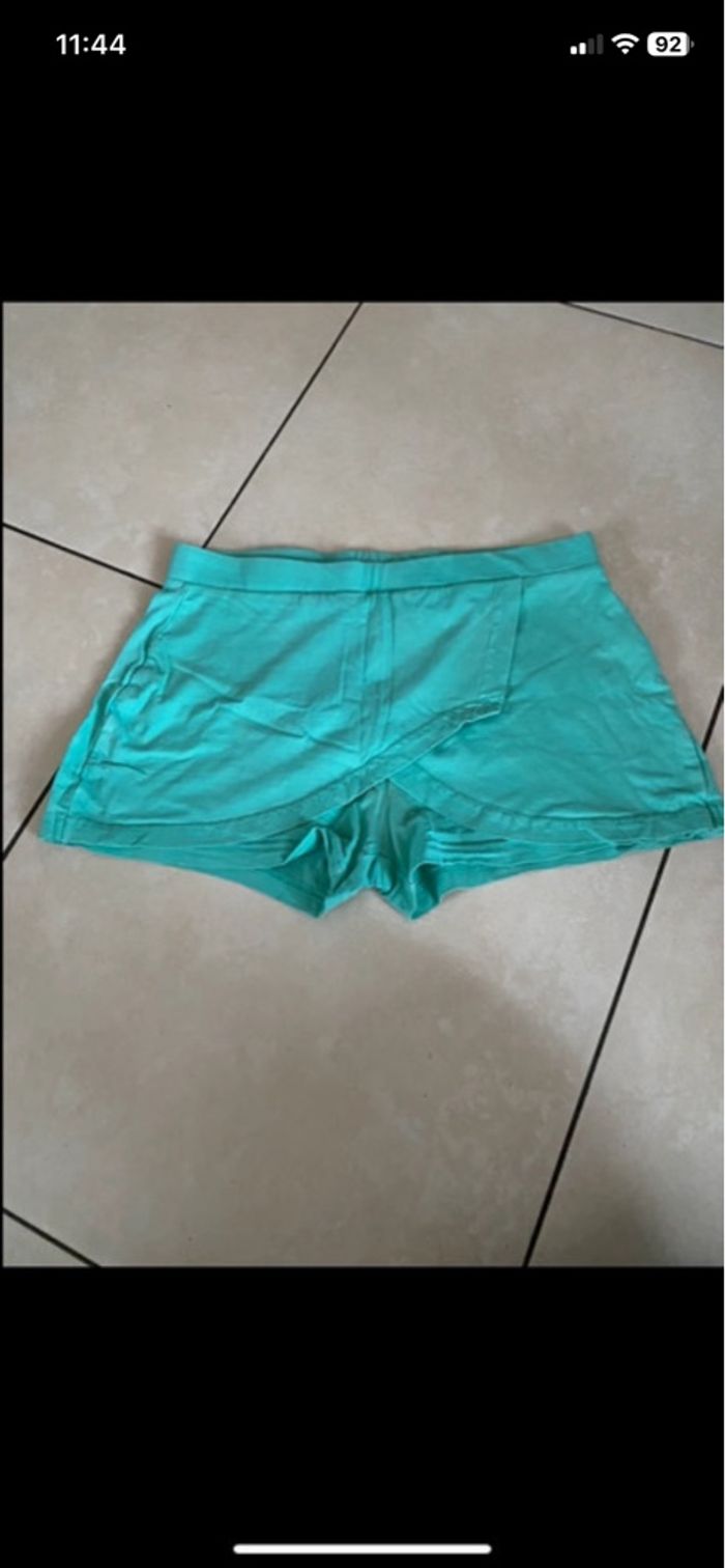 Jupe short - photo numéro 2