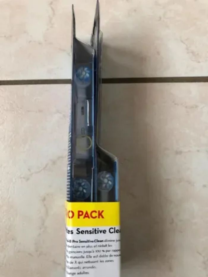 Lot de 6 Brossettes Pour Brosse À Dents Oral-B Pro Sensitive Clean neuves dans emballage - photo numéro 2