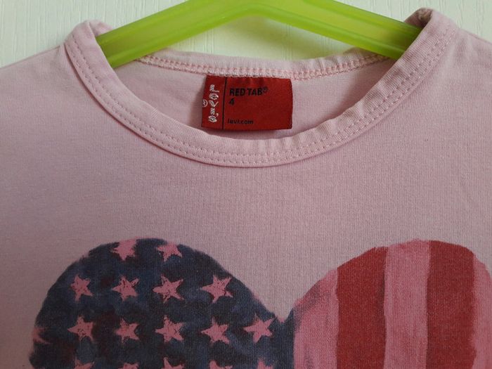 Haut Levi's coeur 4 ans - photo numéro 2