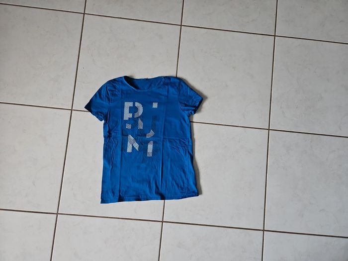 T-shirt MC garçon 12 ans V6