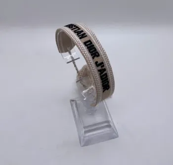 Bracelet tissu brodé taille réglable