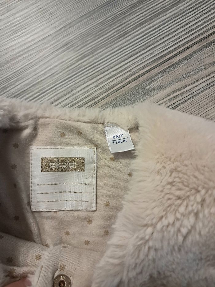 Gilet fausse fourrure fille 6 ans - photo numéro 4
