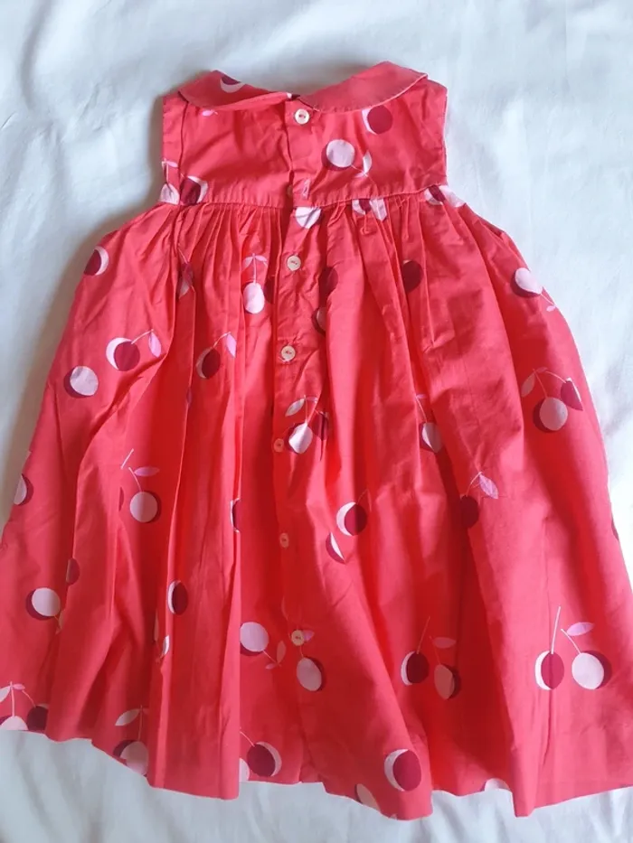 Robe cerise - photo numéro 3