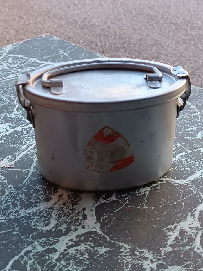 Ancienne gamelle aluminium - photo numéro 2