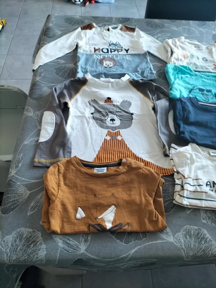 Lot 7 t-shirt manches longues 24 mois Tape à l 'Oeil et Obaibi - photo numéro 2