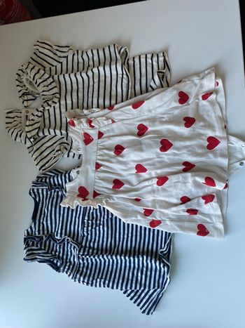 Lot 3 tenues été bébé fille 6 mois Petit Bateau 