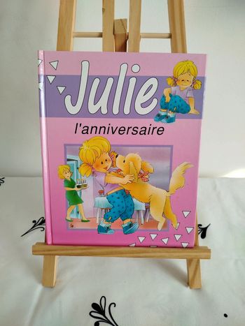 Julie L'anniversaire éditions caramel