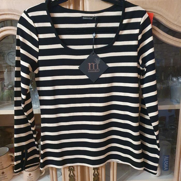 Magnifique haut femme marinier beige et bleu marine taille M Manoukian