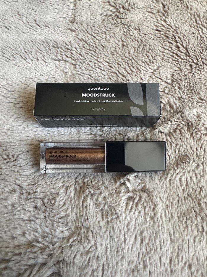 Ombre à paupières liquide Ornate Younique