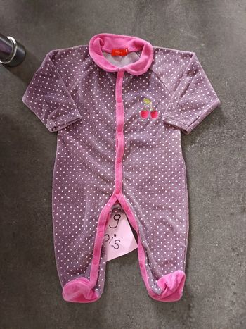 Pyjama cerises 🍒 9 mois