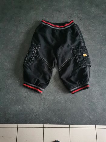 Pantalon garçon 12 mois.