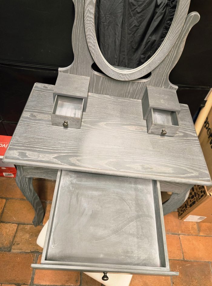 Coiffeuse avec tabouret - photo numéro 3