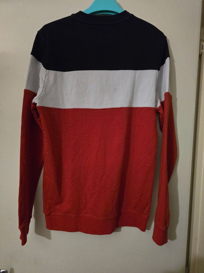 Pull UKT - photo numéro 2