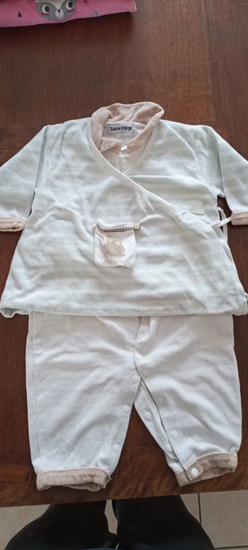 Lot de 2 pyjamas 12 mois