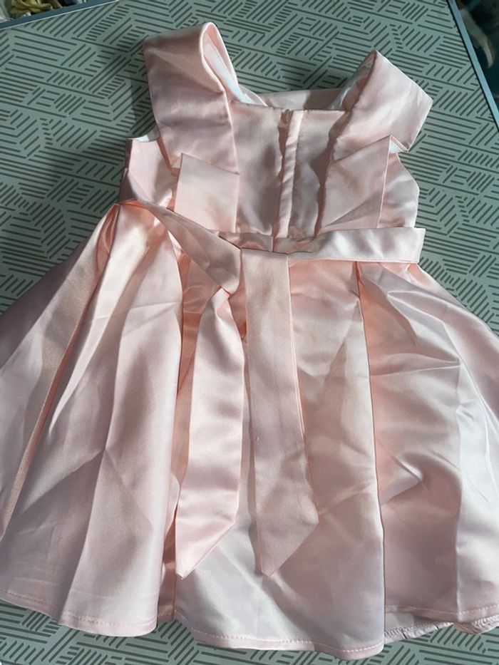 Robe neuve 2ans - photo numéro 4