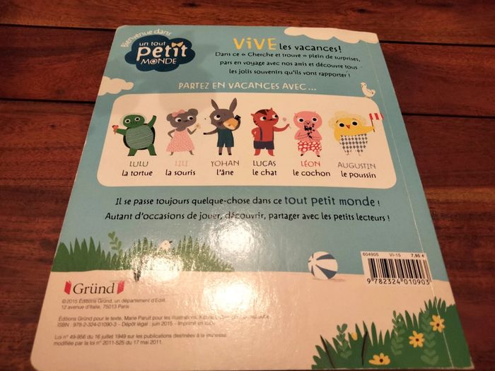 Livre cherche et trouve un tout petit monde vive les vacances grund - photo numéro 9