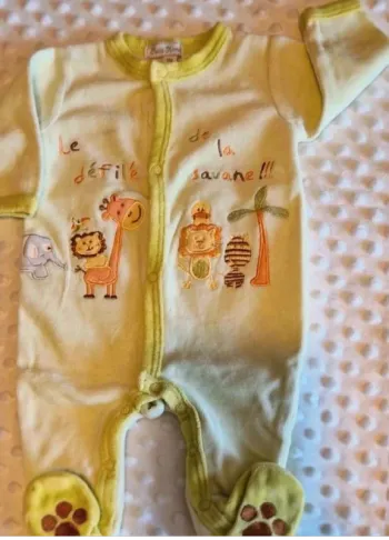 Pyjama  velours 1  mois vert  Animaux