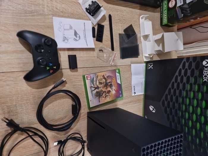 Microsoft Xbox Series X  1
To Console - Noir + 1 Jeux + Accessoires - photo numéro 4