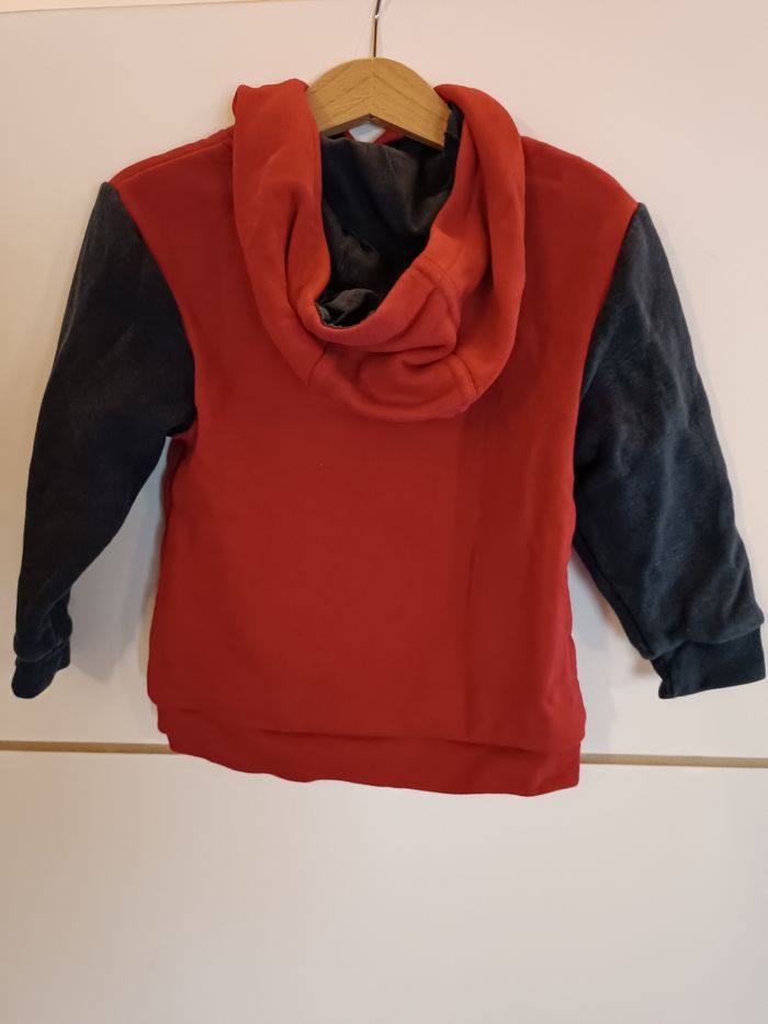 Pull capuche - photo numéro 2