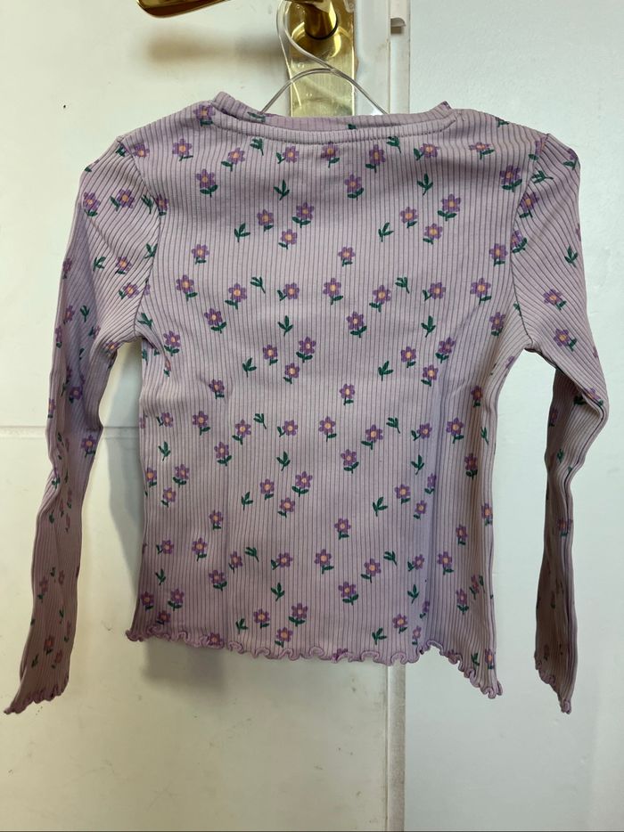 T-shirt Kiabi violet fleurs - photo numéro 4