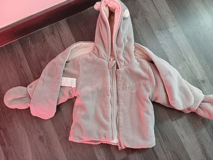 2 Gilets polaires 6 mois - photo numéro 5